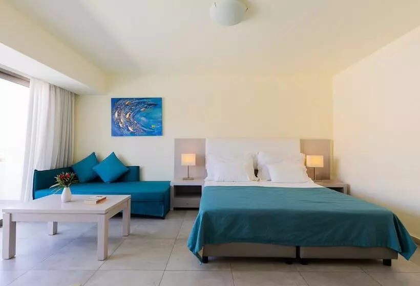 بانگلوی سوپریور, Ariadne Beach  Adults Only