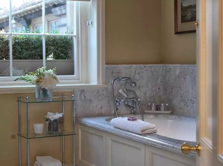 Deluxe Room, Cliveden House An Iconic Luxury