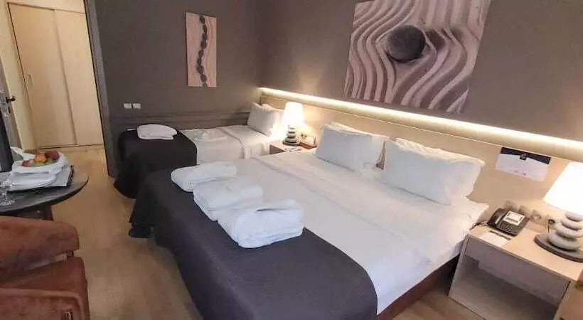 スタンダードトリプルルーム, Coral Hotel Athens