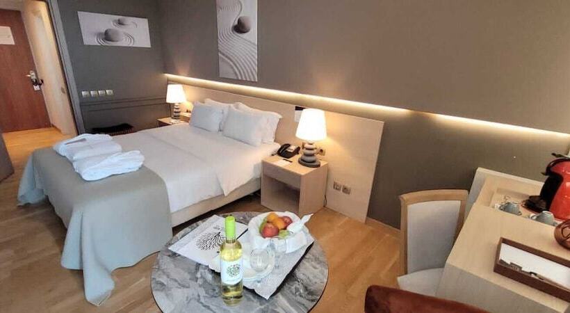 스탠다드 싱글 룸 바다 전망, Coral Hotel Athens