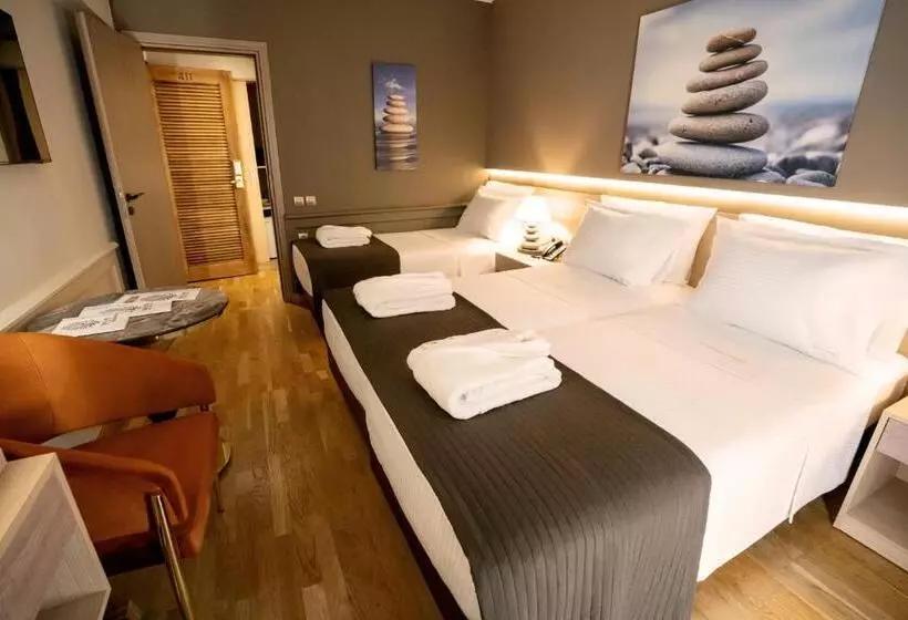 スタンダードトリプルルーム, Coral Hotel Athens