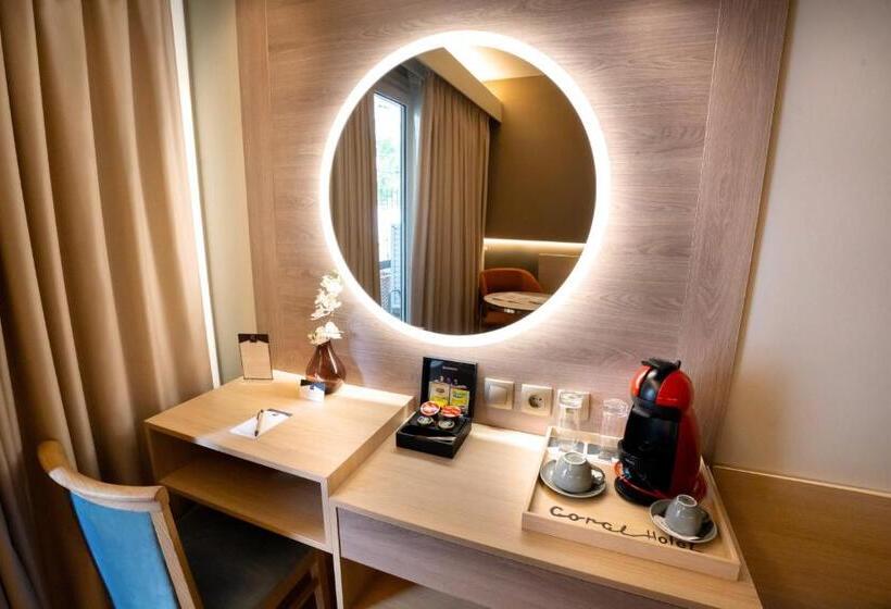 패밀리 연결 룸, Coral Hotel Athens