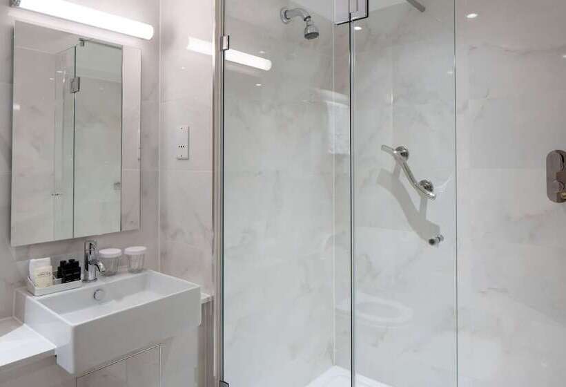 Семейный Номер Deluxe, Danubius Hotel Regents Park