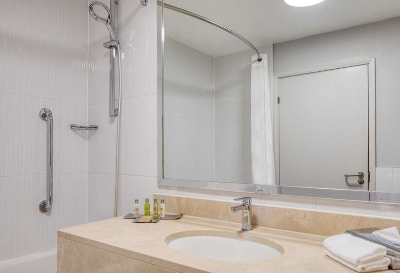 Семейный Номер, Orida Hotels Newbury