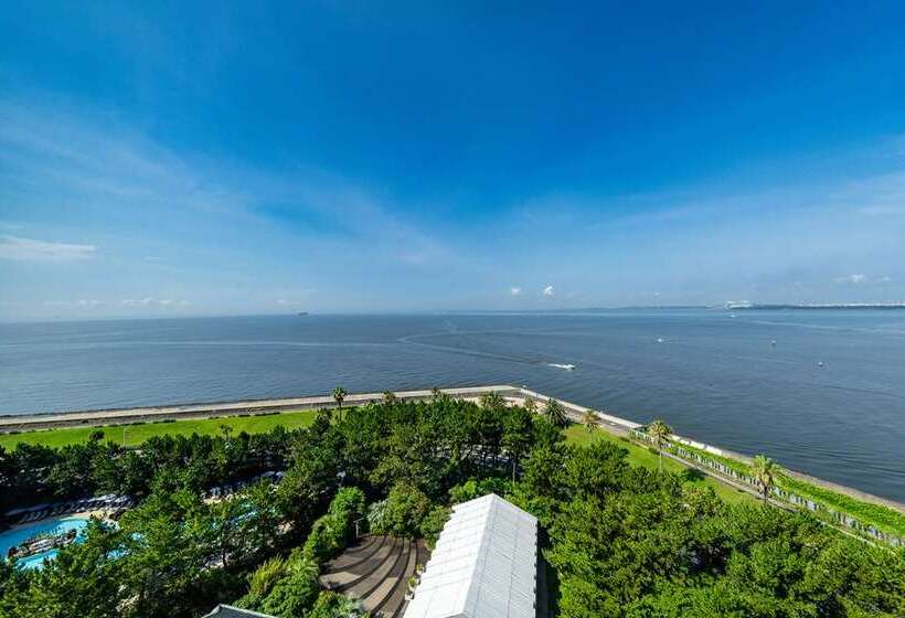 سوئیت پریمیوم, Hilton Guam Resort And Spa