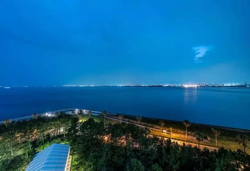 سوئیت پریمیوم, Hilton Guam Resort And Spa