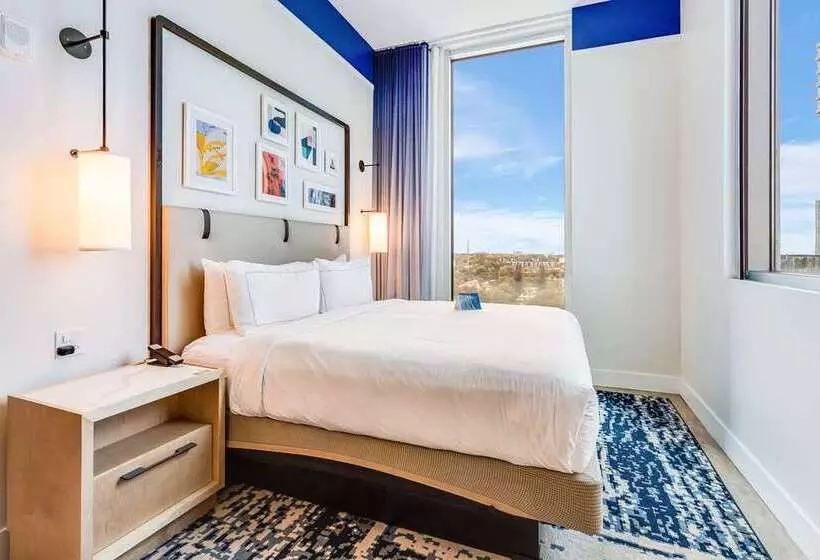 سوییت جونیور, Hilton Guam Resort And Spa