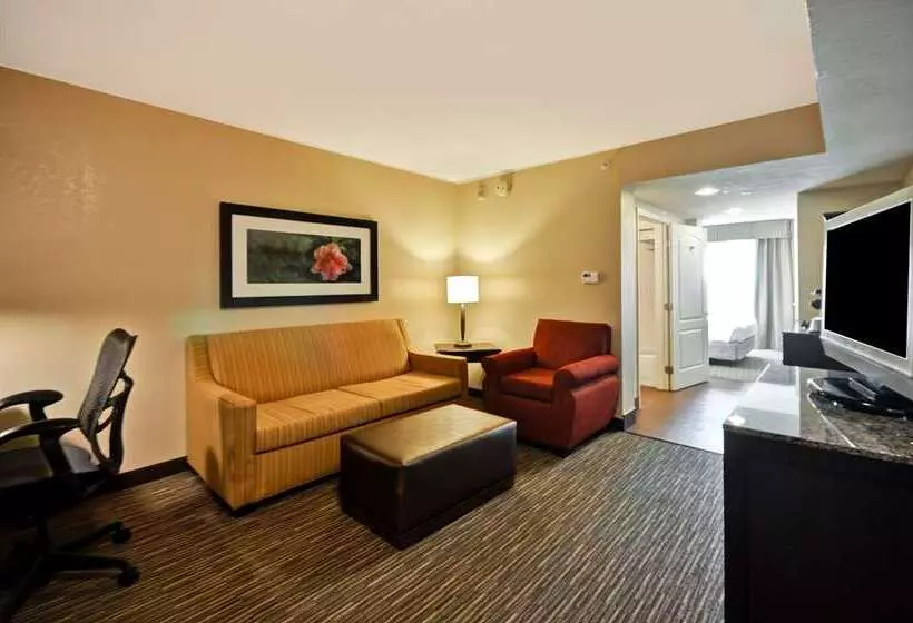سوییت جونیور, Hilton Guam Resort And Spa