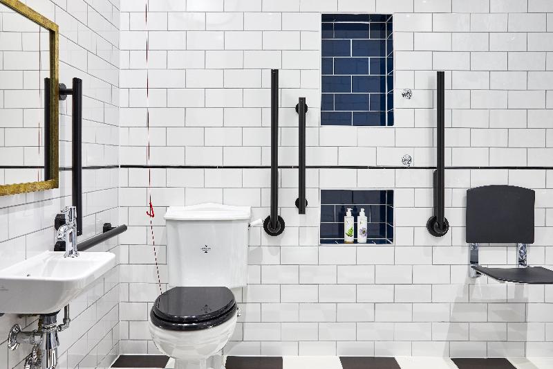 장애인을 위한 킹사이즈 침대 스탠다드 룸, Indigo   Stratford Upon Avon, An Ihg