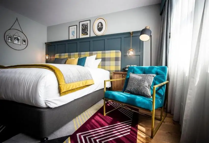 キングサイズベッドのスタンダードルーム, Indigo Stratford Upon Avon, An Ihg