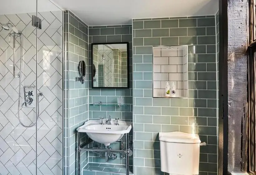 キングサイズベッドのスイートルーム, Indigo Stratford Upon Avon, An Ihg