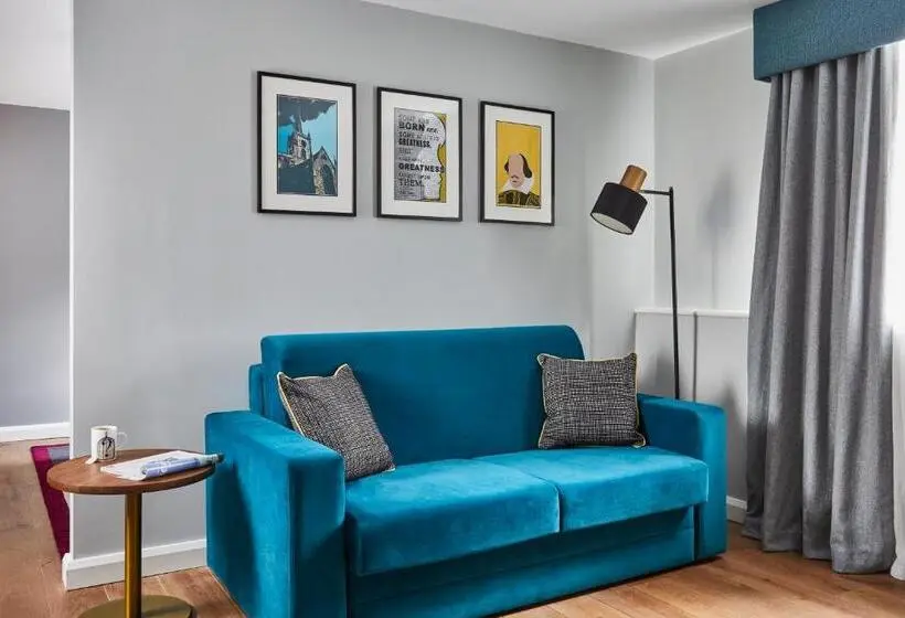 キングサイズベッドのスイートルーム, Indigo Stratford Upon Avon, An Ihg