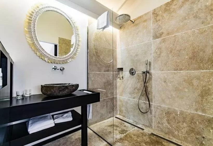 بانگلوی استاندارد با چشم‌انداز دریا, La Toubana Hotel & Spa