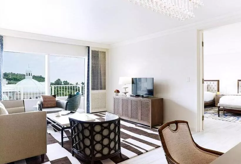 سوئیت با تخت بزرگ, Lotte Hotel Guam