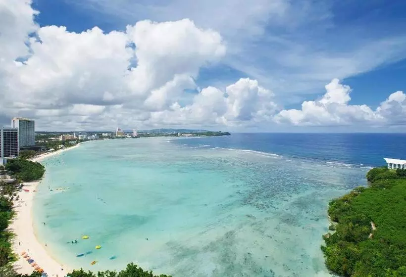 کابین, Lotte Hotel Guam