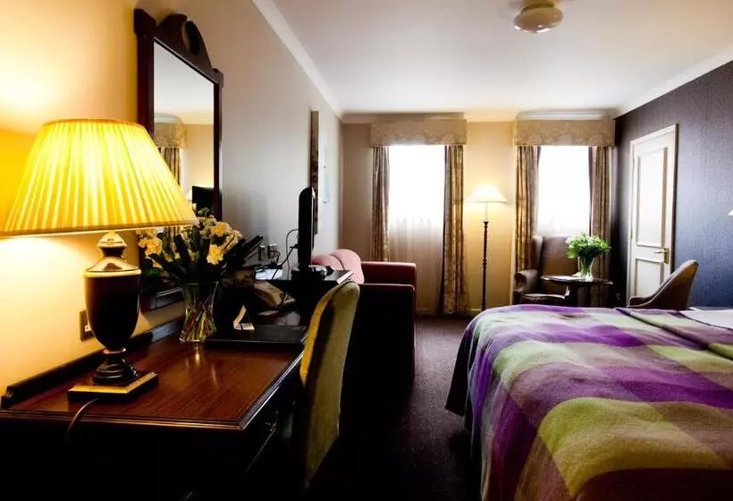 Pokój Rodzinny, Mercure Exeter Southgate