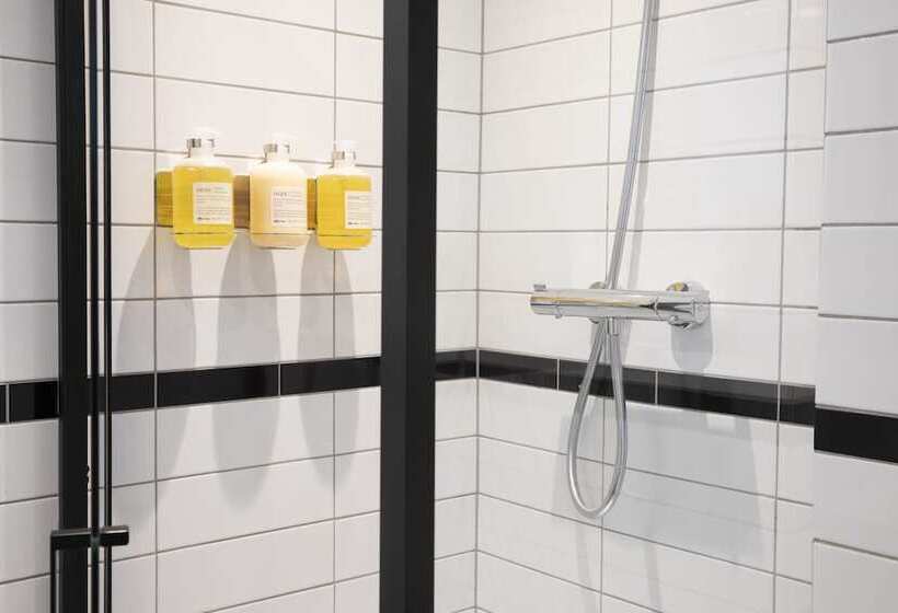 חדר סטנדרט, Numa London Bloomsbury