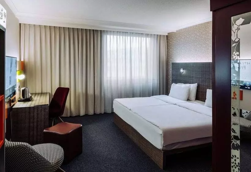 スタンダードプラスルーム, Pentahotel Reading