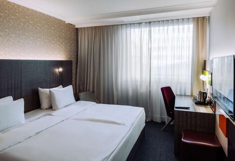 스탠다드 룸, Pentahotel Reading