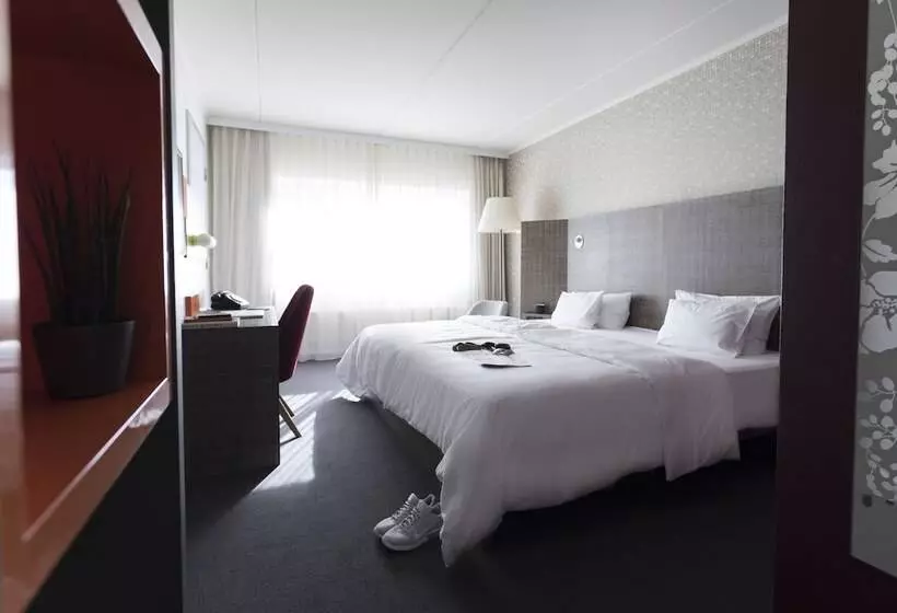 スタンダードルーム, Pentahotel Reading