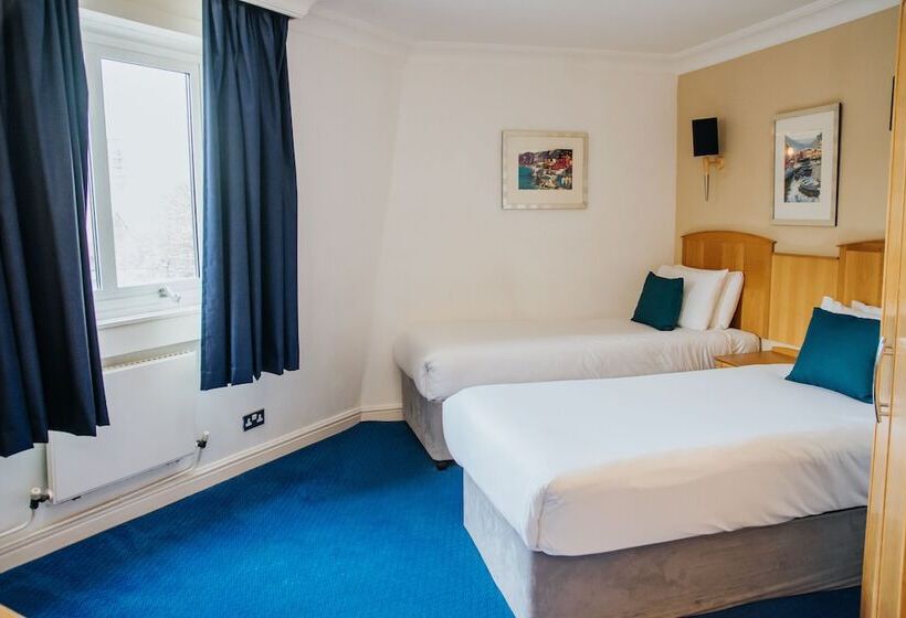 غرفة قياسية, Poole Quay