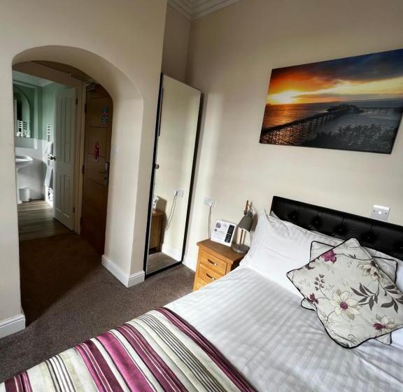 اتاق استاندارد یک نفره, Queenswood