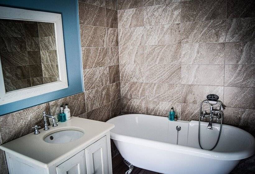 オーシャンビュースタンダードルーム, Rising Sun