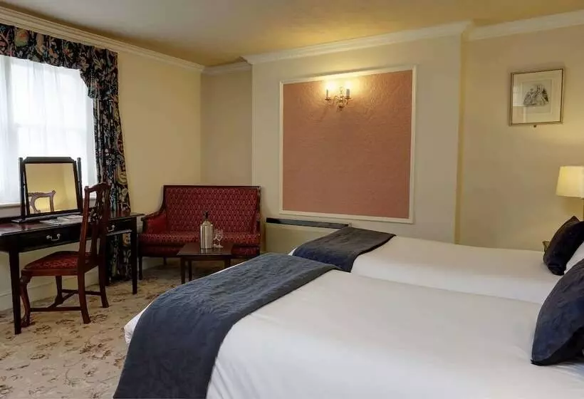 Standard Room Sea View, Royal Victoria