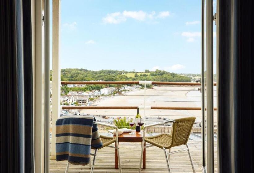 غرفة ديلوكس مطلّة علي البحر, St Brides Spa Hotel & Village Apartments