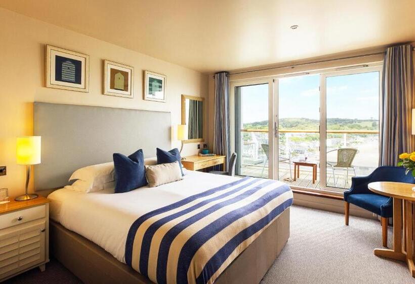 غرفة سوبيريور مطلّة علي البحر, St Brides Spa Hotel & Village Apartments