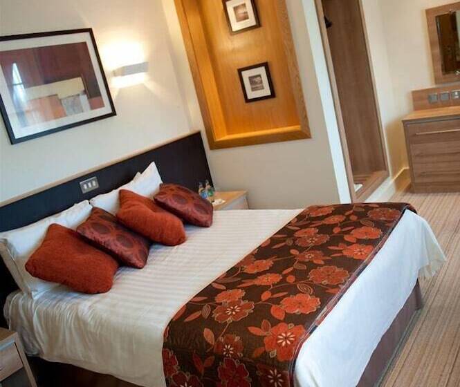 غرفة قياسية, Strangford Arms