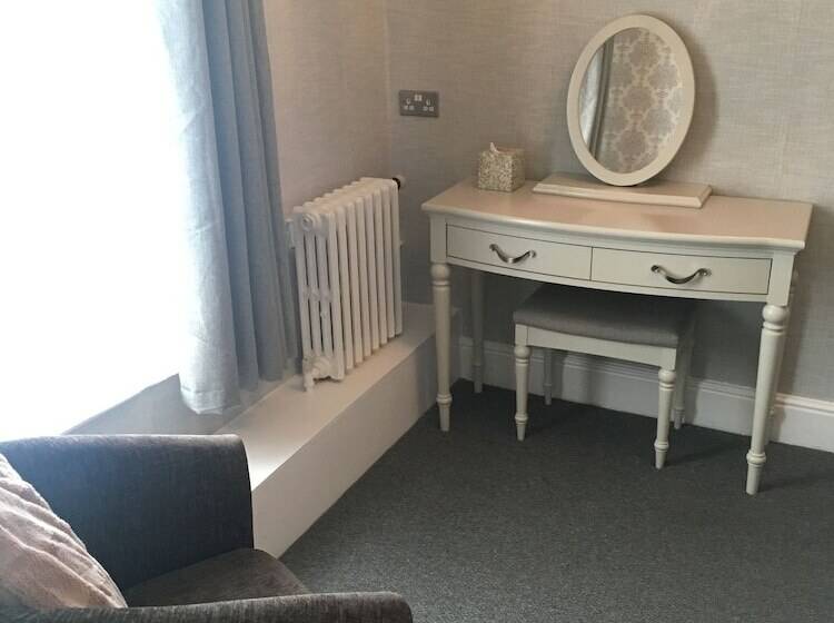 חדר סטנדרט יחיד, The Star