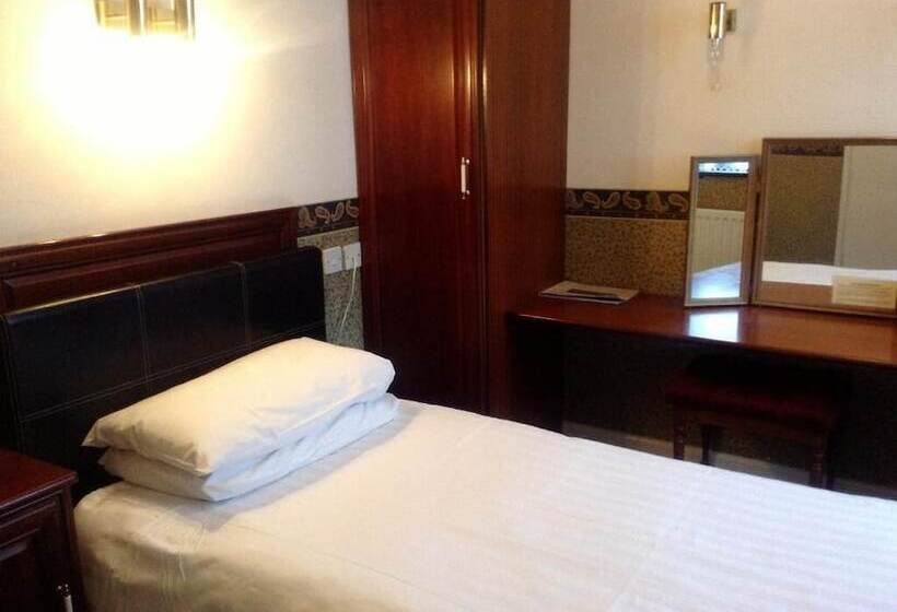 חדר סטנדרט יחיד, The Star