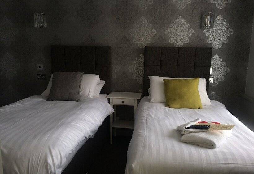 חדר סטנדרט, The Star