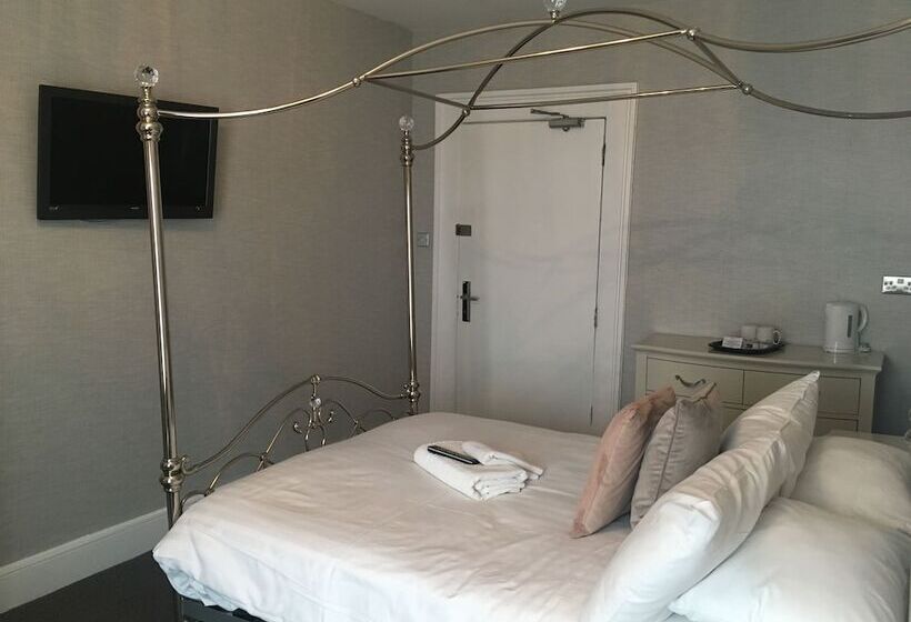 חדר סטנדרט, The Star