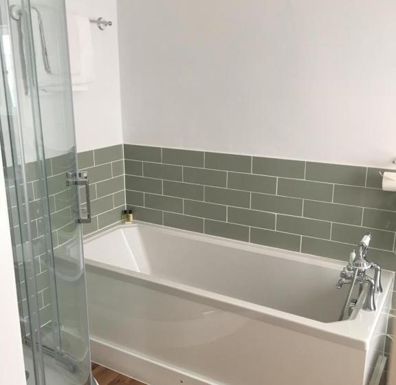 חדר סטנדרט יחיד, The Star