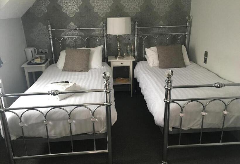 חדר סטנדרט, The Star