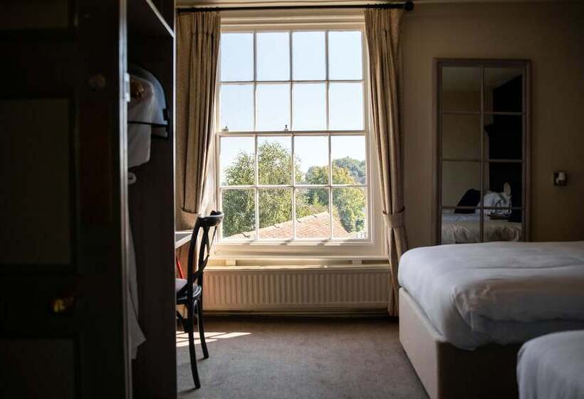 Pokój Standard, The White Lion