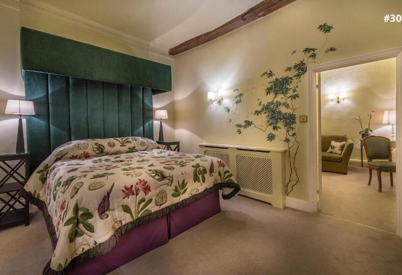 Полулюкс, The George Hotel Of Stamford