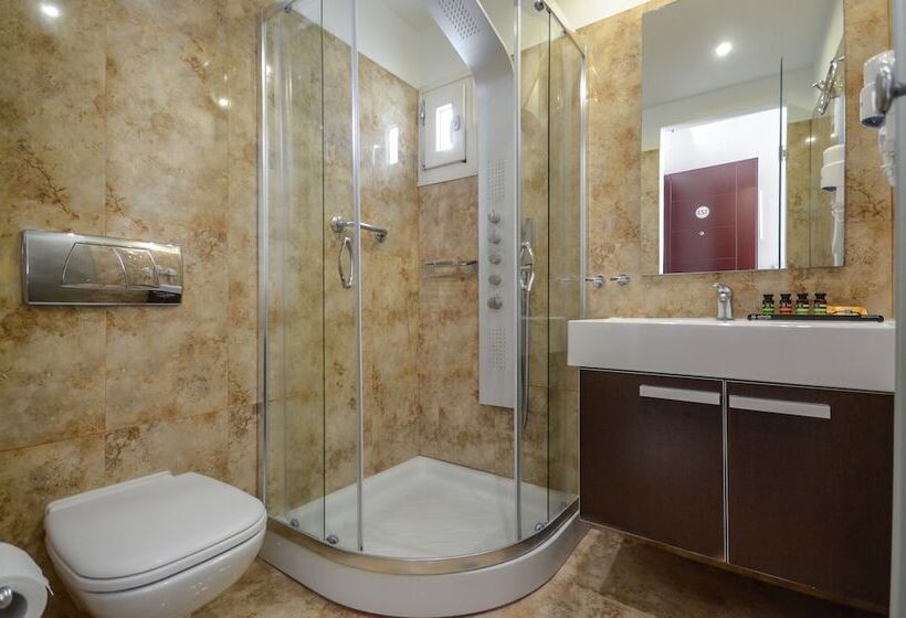 スーペリアールーム, Aeolis Boutique