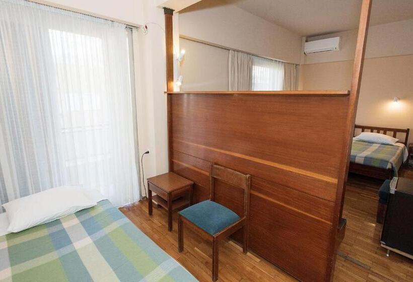 Номер Стандарт Трехместный, Alexandros