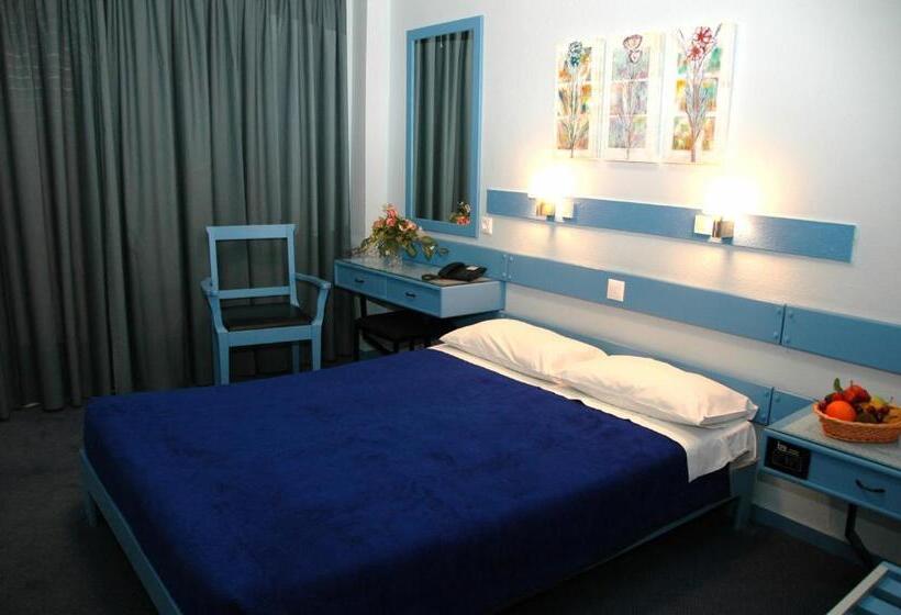 غرفة قياسية, Amalia