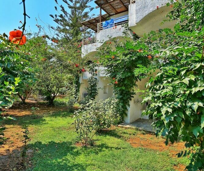 غرفة قياسية مطلّة علي الحديقة, Apollonia Beach Resort & Spa