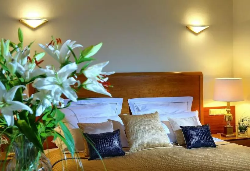 Sviitti Sivuttainen Merinäkymä, Apollonia Beach Resort & Spa
