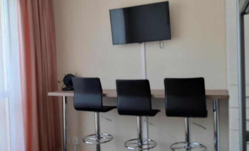 1 Bedroom Apartment Lake View, Aranyhíd Apartman