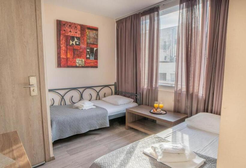 جناح عائلي غرفتين نوم, Argo Hotel Piraeus