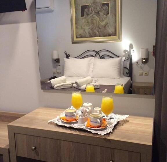 جناح عائلي غرفتين نوم, Argo Hotel Piraeus