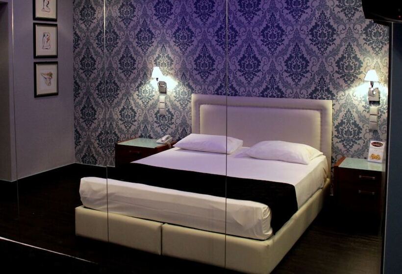 스탠다드 룸, Carol