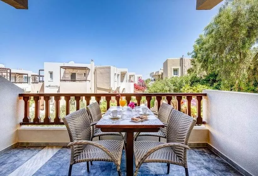 Appartement 1 Chambre Vue Jardin, Corinna Mare
