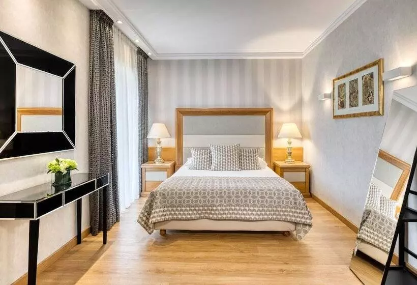 プレミアムスイート, Divani Palace Acropolis